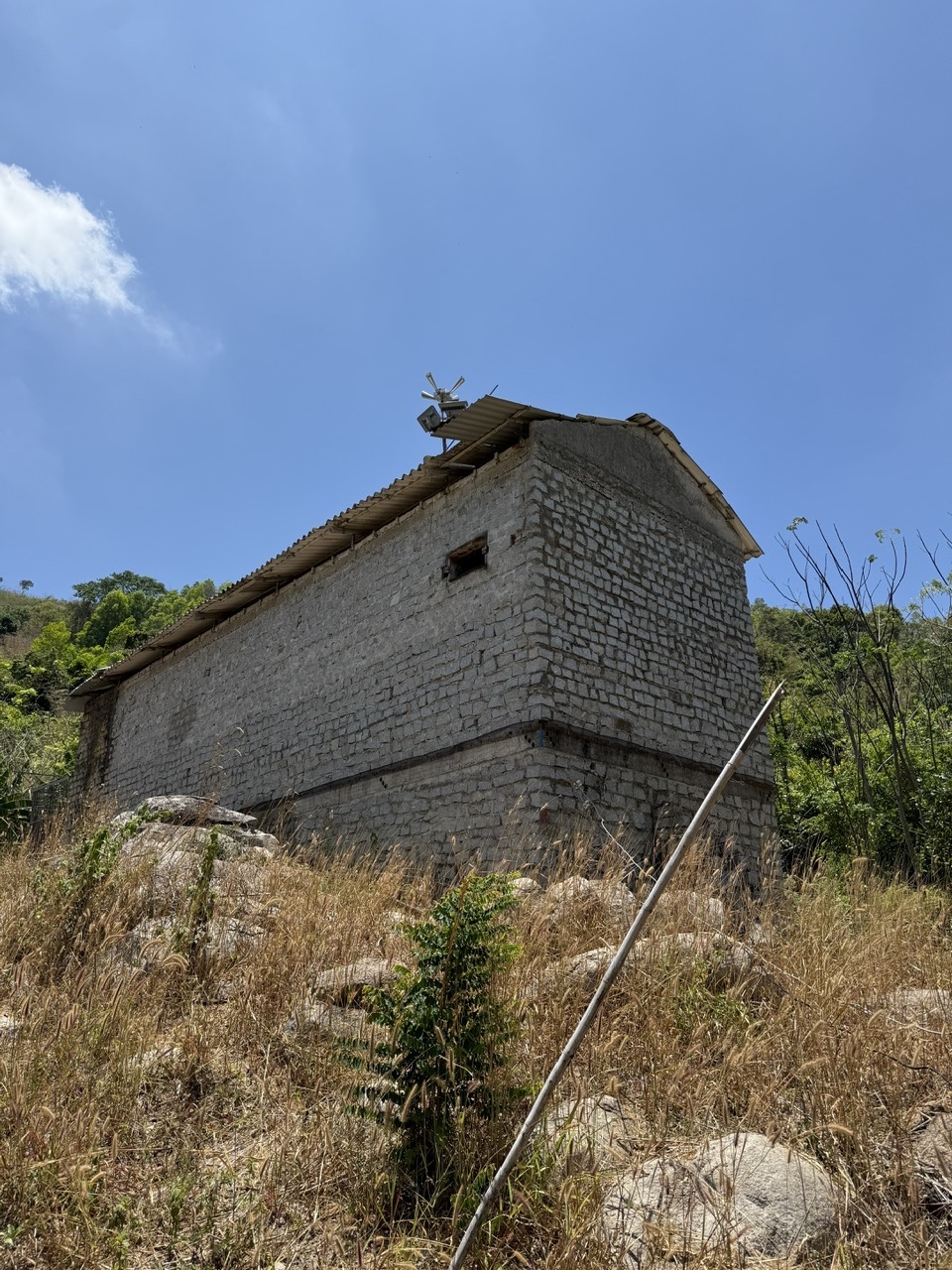 Nhà yến siêu cạnh tranh 3FAM